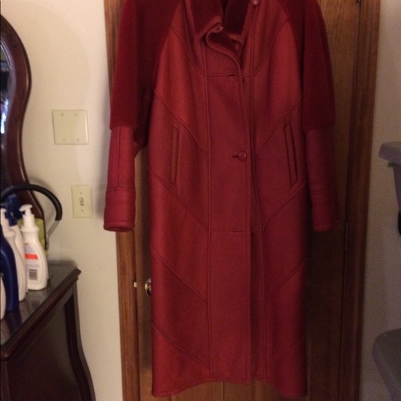 Shearling - Picture 2 of 7